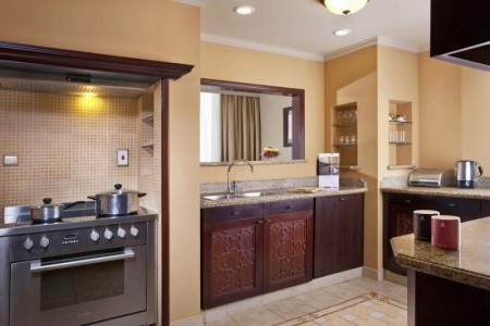 Spojené arabské emiráty Dubaj Arjaan Dubai Media City By Rotana 8 dňový pobyt Raňajky Letecky Letisko: Praha March 2026 (11/03/26-18/03/26)