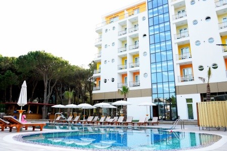 Albánsko Durrës Monaco Garden 8 dňový pobyt Raňajky Letecky Letisko: Praha September 2025 (19/09/25-26/09/25)