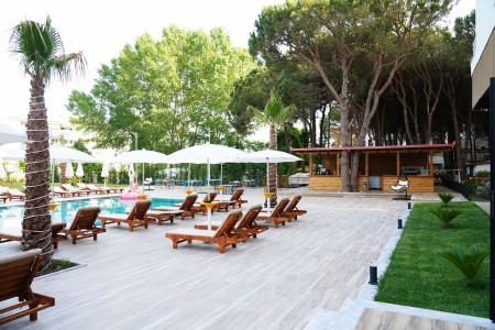 Albánsko Durrës Monaco Garden 8 dňový pobyt Raňajky Letecky Letisko: Praha September 2025 (19/09/25-26/09/25)