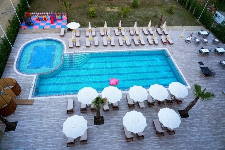 Albánsko Durrës Monaco Garden 8 dňový pobyt Raňajky Letecky Letisko: Praha September 2025 (19/09/25-26/09/25)