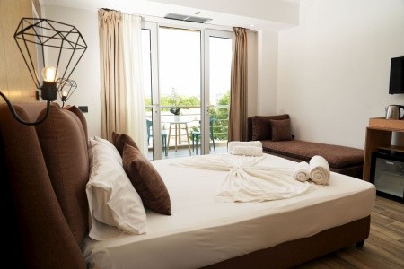 Albánsko Durrës Monaco Garden 8 dňový pobyt Raňajky Letecky Letisko: Praha September 2025 (19/09/25-26/09/25)