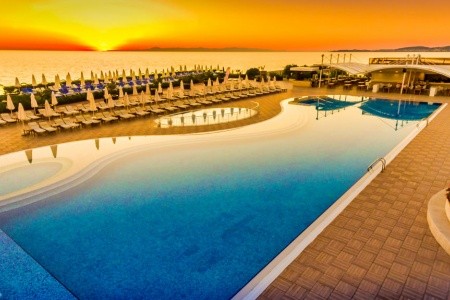 Gold Island Selected