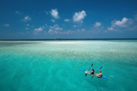 Maldivy Severný Atol Male Baros Maldives 16 dňový pobyt Raňajky Letecky Letisko: Praha marec 2025 (22/03/25- 6/04/25)