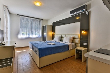 Villa Dvor Kornic - 28