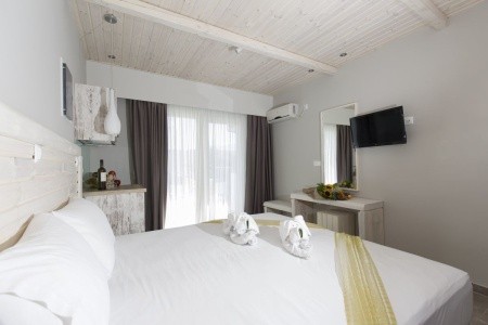 Grécko Samos Anthemis Hotel 6 dňový pobyt Raňajky Letecky Letisko: Praha September 2026 (10/09/26-15/09/26)