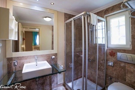 Emelda Sun Club - 18