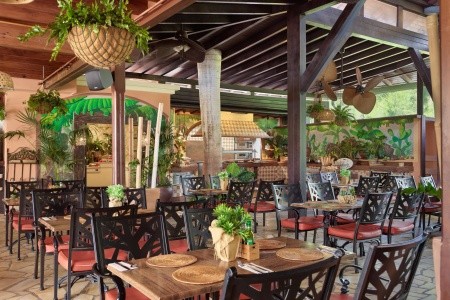 Green Garden Resort & Suites - 45