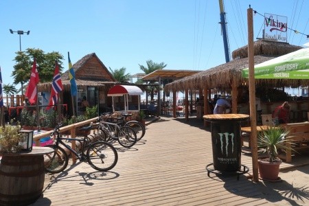 Zenith (Ex.marlin Beach) - 2