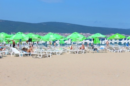 Bulharsko Slnečné Pobrežie Tiara Beach 15 dňový pobyt All Inclusive Letecky Letisko: Bratislava August 2026 (23/08/26- 6/09/26)