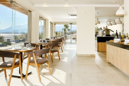 Enorme Santanna Beach