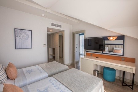 Maxeria Blue Didyma - 129