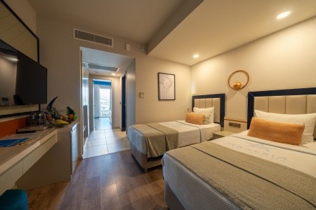 Maxeria Blue Didyma - 133