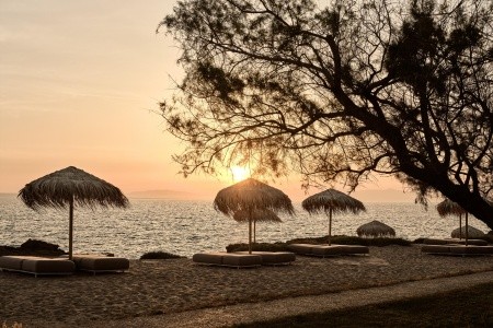 The Bay Hotel & Suites - 14