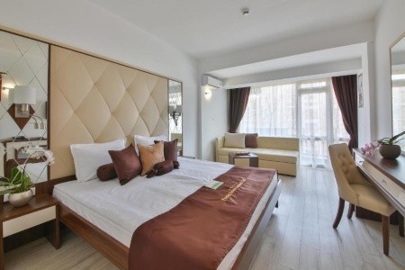 Bulharsko Zlaté Piesky Prestige Deluxe Aquapark Club 8 dňový pobyt All Inclusive Letecky Letisko: Bratislava July 2026 ( 2/07/26- 9/07/26)