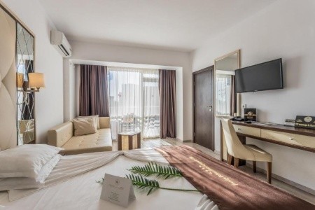 Bulharsko Zlaté Piesky Prestige Deluxe Aquapark Club 8 dňový pobyt All Inclusive Letecky Letisko: Bratislava July 2026 ( 2/07/26- 9/07/26)