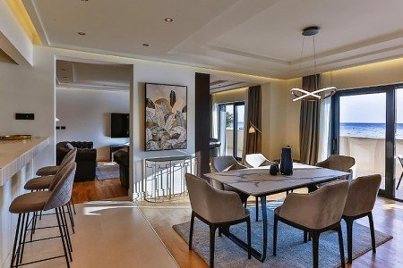 Hotel California By Aycon - 14