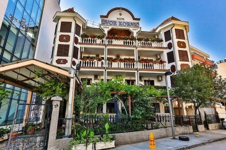 Villa Dvor Kornic - 3