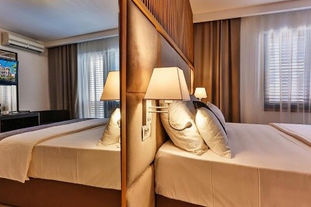 Villa Dvor Kornic - 15