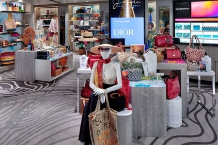 Celebrity Ascent - 19