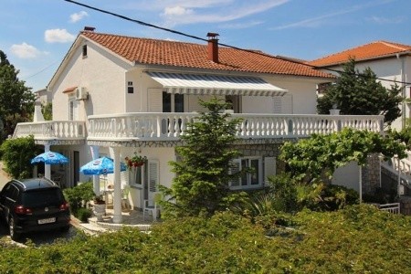 Apartments Zlatica