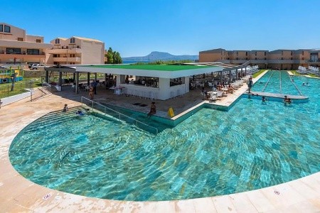 Kiani Beach Resort - 6