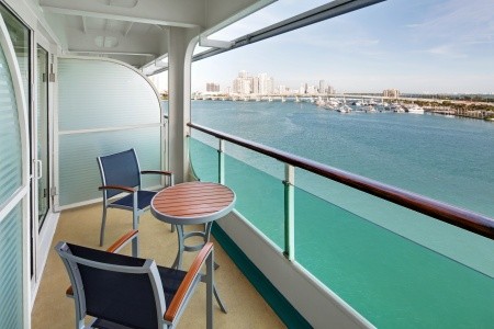 Svet  Enchantment Of The Seas 6 dňový pobyt Plná penzia Vlastná February 2026 (28/02/26- 5/03/26)