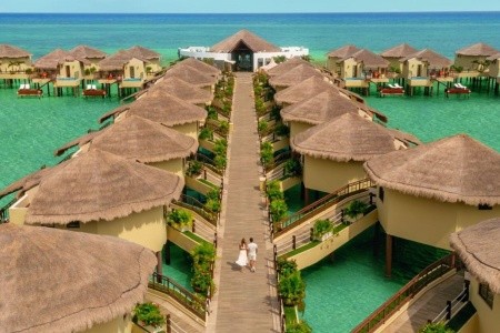 Palafitos Overwater Bungalows (Playa Maroma)