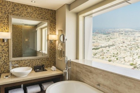 Spojené arabské emiráty Dubaj Millennium Plaza Dubai 8 dňový pobyt Raňajky Letecky Letisko: Praha jún 2023 ( 9/06/23-16/06/23)