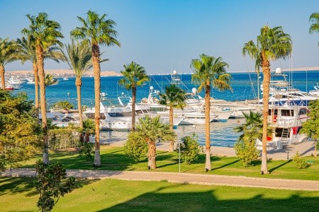 Egypt Hurghada Continental Resort Hurghada 15 dňový pobyt Ultra All inclusive Letecky Letisko: Košice July 2026 (26/07/26- 9/08/26)