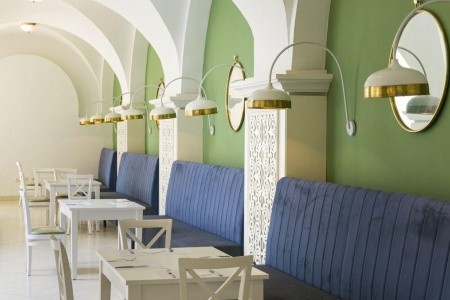 Occidental Marhaba - 12