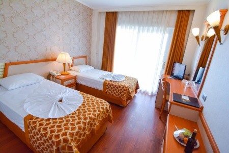 Turecko Kemer Pine House 5 dňový pobyt All Inclusive Letecky Letisko: Praha jún 2024 ( 7/06/24-11/06/24)