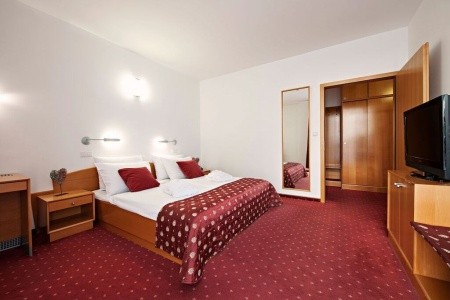 Slovinsko Slovinské kúpele Izvir 5 dňový pobyt Polpenzia Vlastná August 2026 (10/08/26-14/08/26)