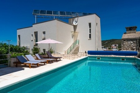 Villa Kata