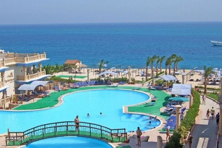 Sphinx Aqua Park Beach Resort - 6