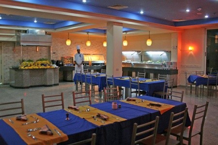 Sphinx Aqua Park Beach Resort - 12