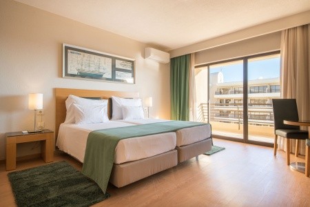 Portugalsko Algarve Vila Galé Marina 6 dňový pobyt Polpenzia Letecky Letisko: Praha July 2026 (14/07/26-19/07/26)