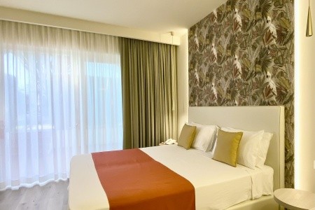 Taliansko Kalábria Residence Tirreno 7 dňový pobyt Polpenzia Letecky Letisko: Praha July 2026 ( 3/07/26- 9/07/26)