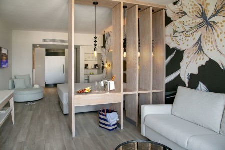 Vangelis Hotel & Suites - 22