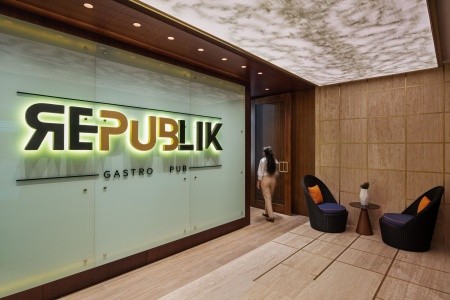 Spojené arabské emiráty Dubaj Ja The Resort - Ja Lake View Hotel 9 dňový pobyt Polpenzia Letecky Letisko: Bratislava February 2026 ( 5/02/26-13/02/26)