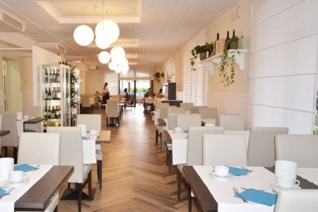 Hotel & Aparthotel Olimpia - 10