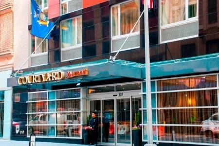 Courtyard New York Manhattan / Times Square West