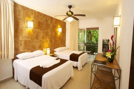 Tukan Hotel & Beach Club / Moongate - 19