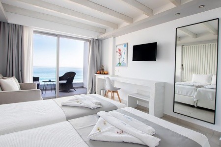 Konstantinos Palace - 13