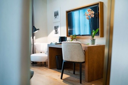 Španielsko Costa Del Sol Soho Boutique Equitativa (Malaga) 6 dňový pobyt Raňajky Letecky Letisko: Viedeň June 2026 (30/06/26- 5/07/26)