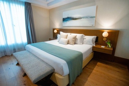 Španielsko Costa Del Sol Soho Boutique Equitativa (Malaga) 6 dňový pobyt Raňajky Letecky Letisko: Viedeň June 2026 (30/06/26- 5/07/26)