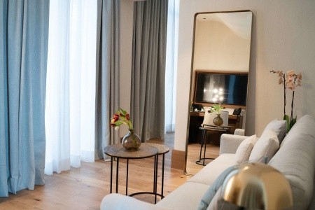 Španielsko Costa Del Sol Soho Boutique Equitativa (Malaga) 6 dňový pobyt Raňajky Letecky Letisko: Viedeň June 2026 (30/06/26- 5/07/26)