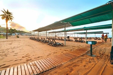 Royal Atlantis Beach - 4