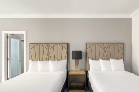 Martinique New York On Broadway, Curio Collection By Hilton - 37