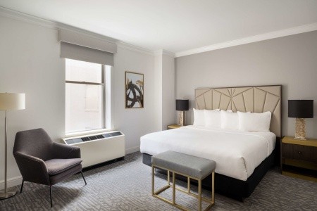 Martinique New York On Broadway, Curio Collection By Hilton - 38