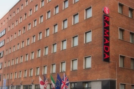 Ramada By Wyndham Naples